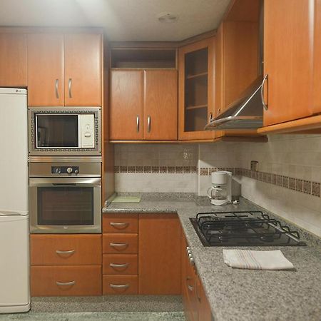 Apartamentos Torrevieja Puerto Екстериор снимка