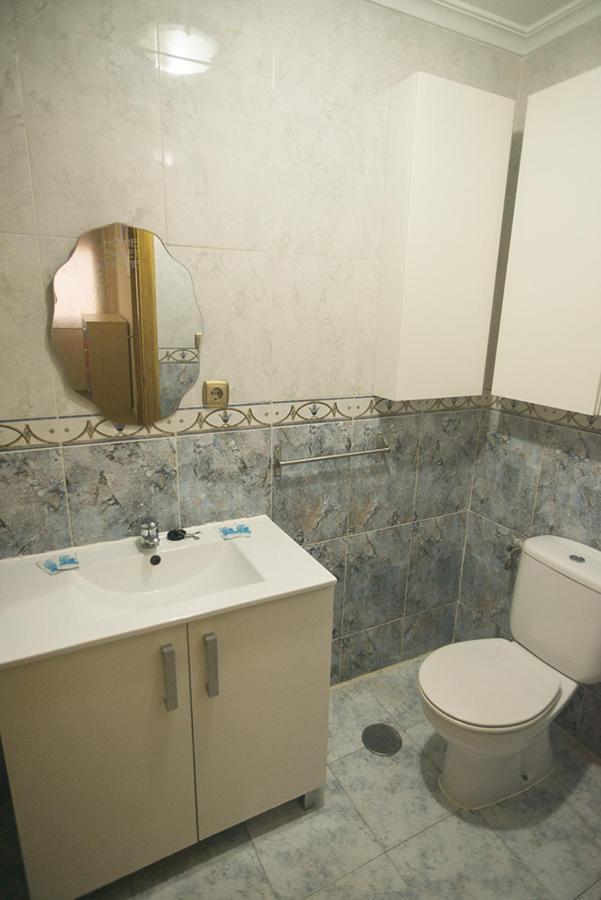 Apartamentos Torrevieja Puerto Екстериор снимка